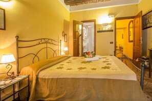 Room, 1 Bedroom, Balcony | 1 bedroom, WiFi - Alloggio dei Vassalli, In the Heart of the Historic Center (Naples)