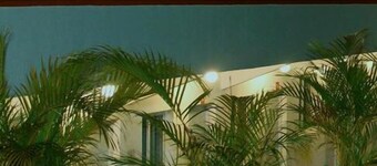 Room 3 Comfortable in Hotel Paraiso Plc