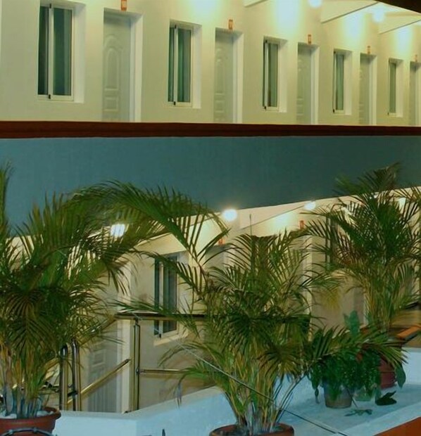 Exterior - Hotel Paraiso Comfortable Room (Padre Las Casas)