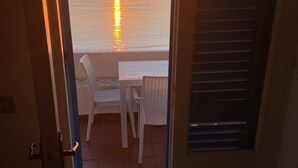 Leilighet, 1 soverom, røyk, terrasse | Overnattingsstedets uteområder