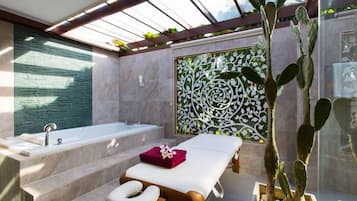 Villa, 3 Bedrooms, Accessible, Private Pool | Bathroom