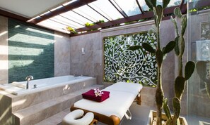 Villa, 3 Bedrooms, Accessible, Private Pool | Bathroom