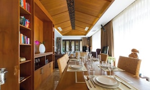 Villa, 3 Bedrooms, Accessible, Private Pool | Dining - Dasiri Lakefront Villa Premium (Hua Hin)