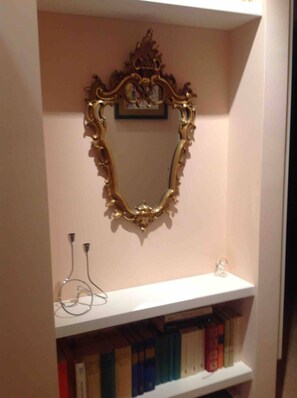 LÀgenhet - 2 sovrum - tillgÀnglighetsanpassat - balkong | Vardagsrum