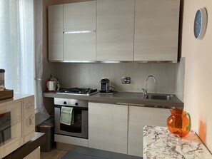 Apartment, 2 Schlafzimmer, barrierefrei, Balkon | Eigene Küche