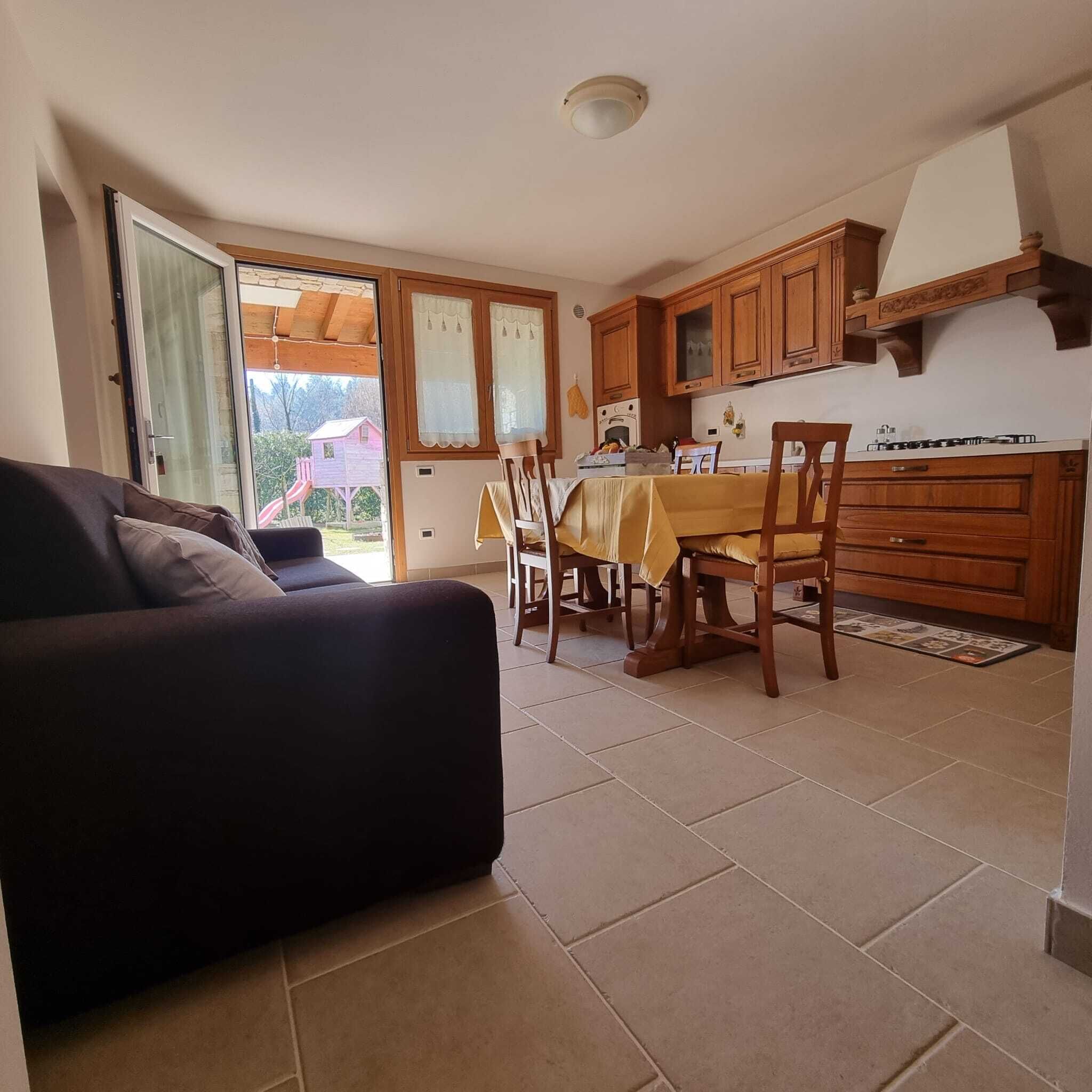Villa, 2 Schlafzimmer, Terrasse, Gartenblick | Innenbereich