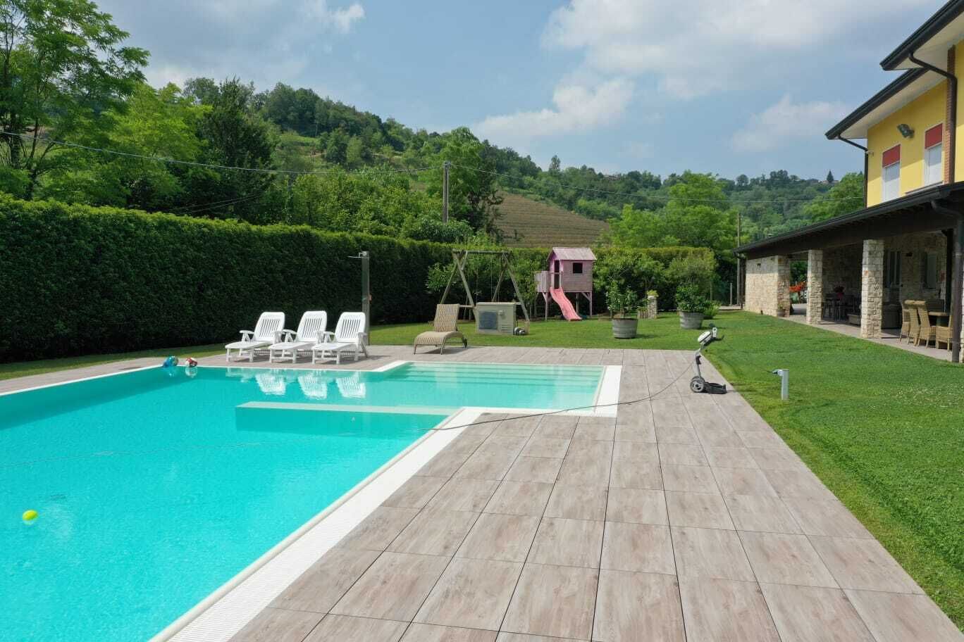 Villa, 2 camere da letto, patio, vista giardino | Piscina | Piscina all'aperto