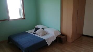 Studio, Multiple Bedrooms, Balcony | 1 bedroom