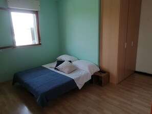 Studio, meerdere slaapkamers, balkon, uitzicht op tuin | 1 slaapkamer, wifi