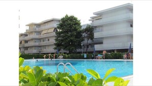 Outdoor pool - Studio for 4 People in Residence With 12 Pools - Tennis - Volleyball - Kids Area (San Michele al Tagliamento)