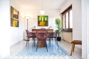 Apartment, 2 Bedrooms, Accessible, Smoking | Dining