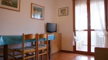 Appartement, 2 chambres, balcon | Intérieur