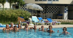 Lejlighed - 3 soveværelser - balkon | Pool | Udendørs pool