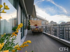 Apartamento, 2 quartos, acessível, sacada | Sacada