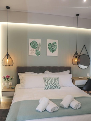 Apartment, 2 Bedrooms, Accessible, Balcony | 3 bedrooms - Luxury 80m2 Apartment With Balkony Downtown (Thessaloniki)