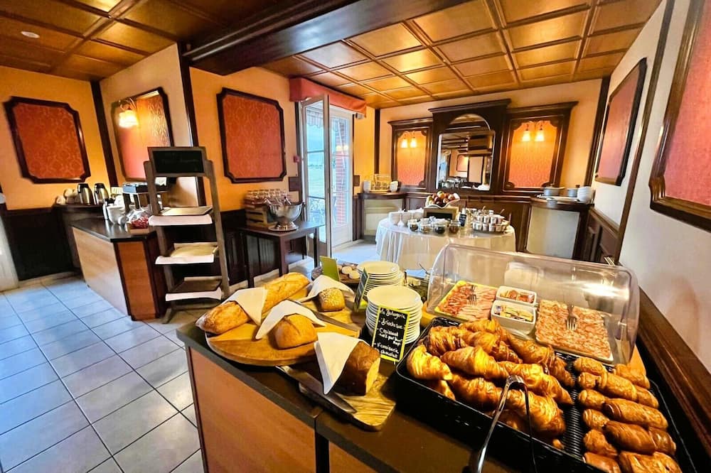 Logis Hôtel Sully le Château