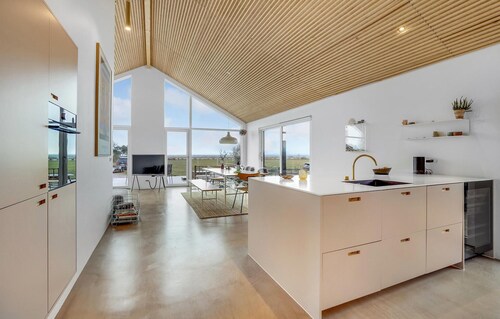 4 bedroom cozy home in Haderslev