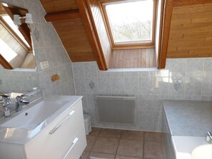 Badewanne, Haartrockner