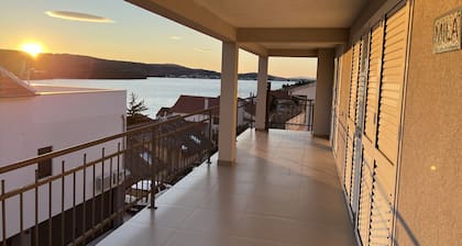 Villa Pina Tisno TOP**** Apartment Mila 4-6 people with sea view