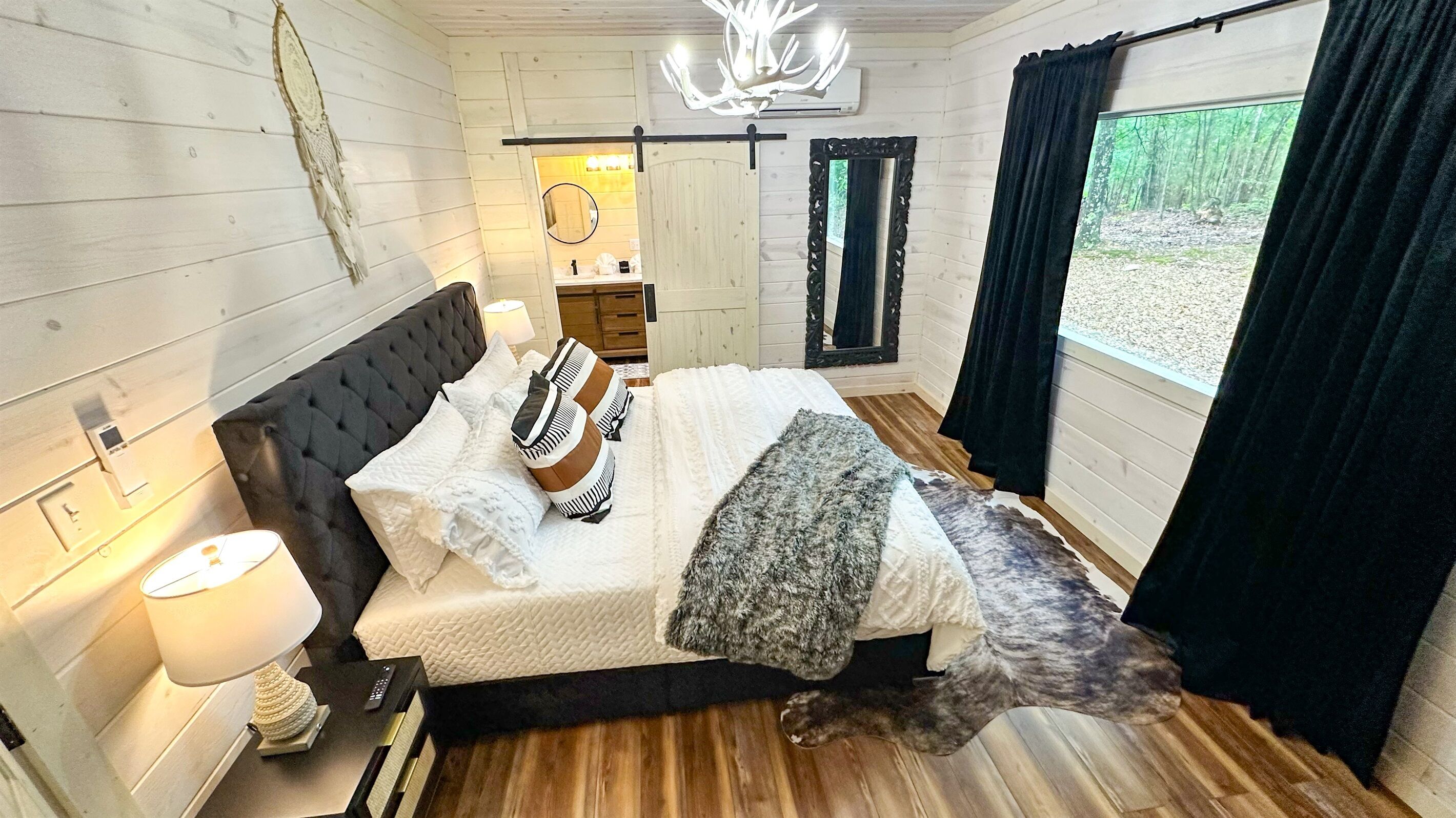 5 bedrooms, free WiFi, bed sheets