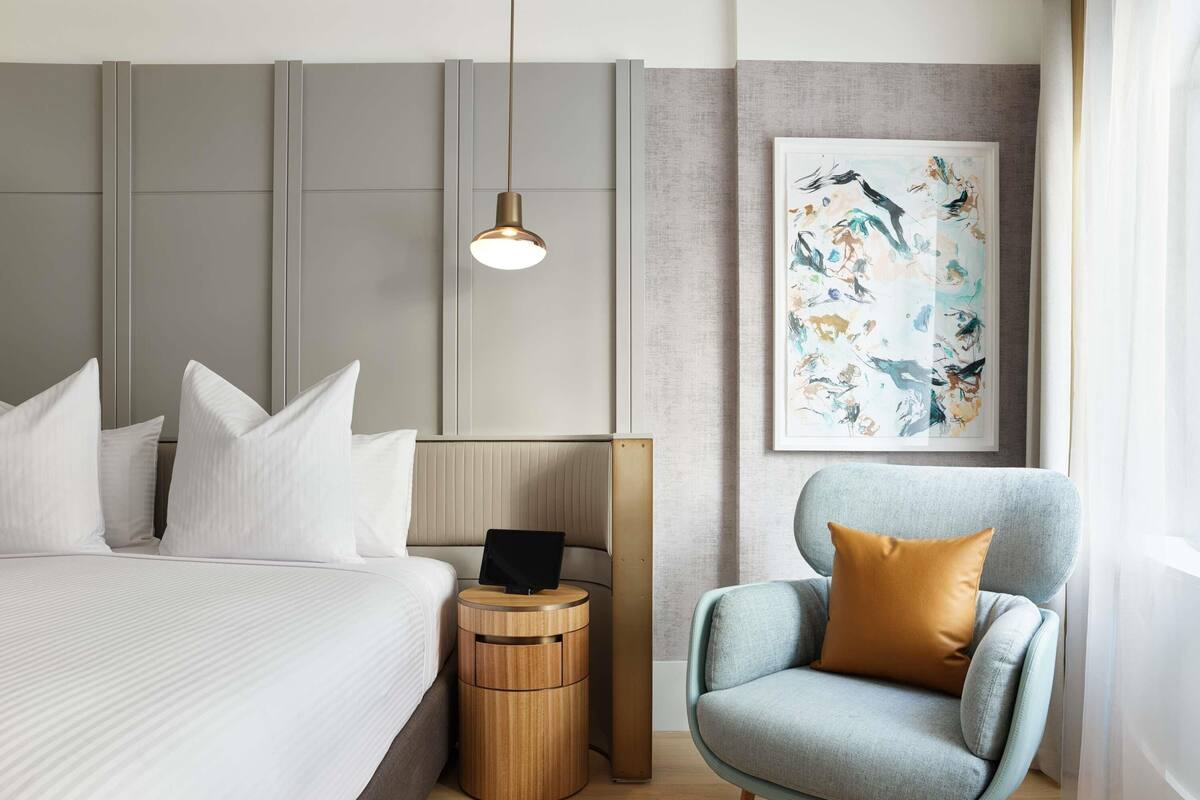 Minibar, in-room safe, desk, blackout curtains