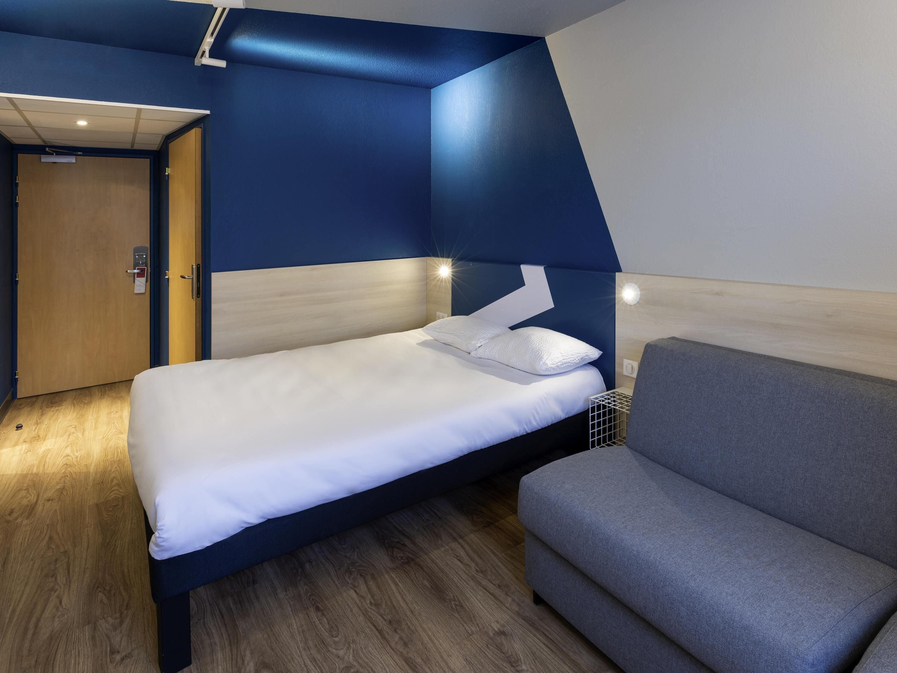 Family Room, Multiple Beds