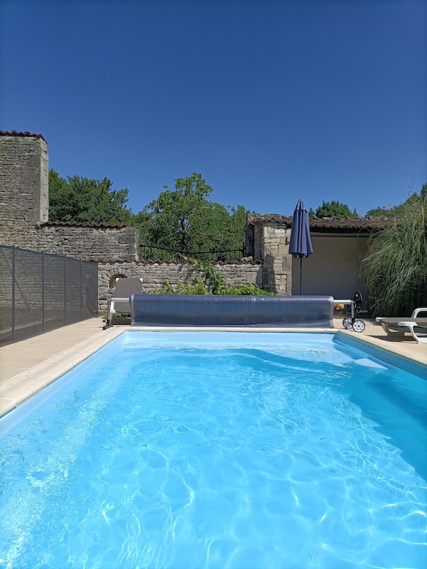 Piscine extérieure, piscine chauffée
