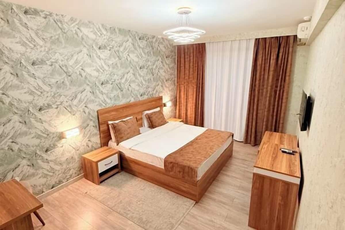 Premium bedding, pillow-top beds, minibar, individually decorated