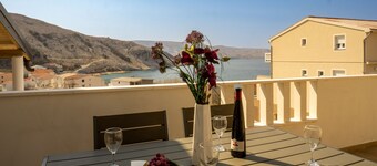 Modern apartment with sea view