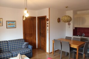 Apartment, 1 Queen Bed with Sofa bed | Living room - Lovely&pleasant 1 Bedroom Apartment in Cavalese (Cavalese)