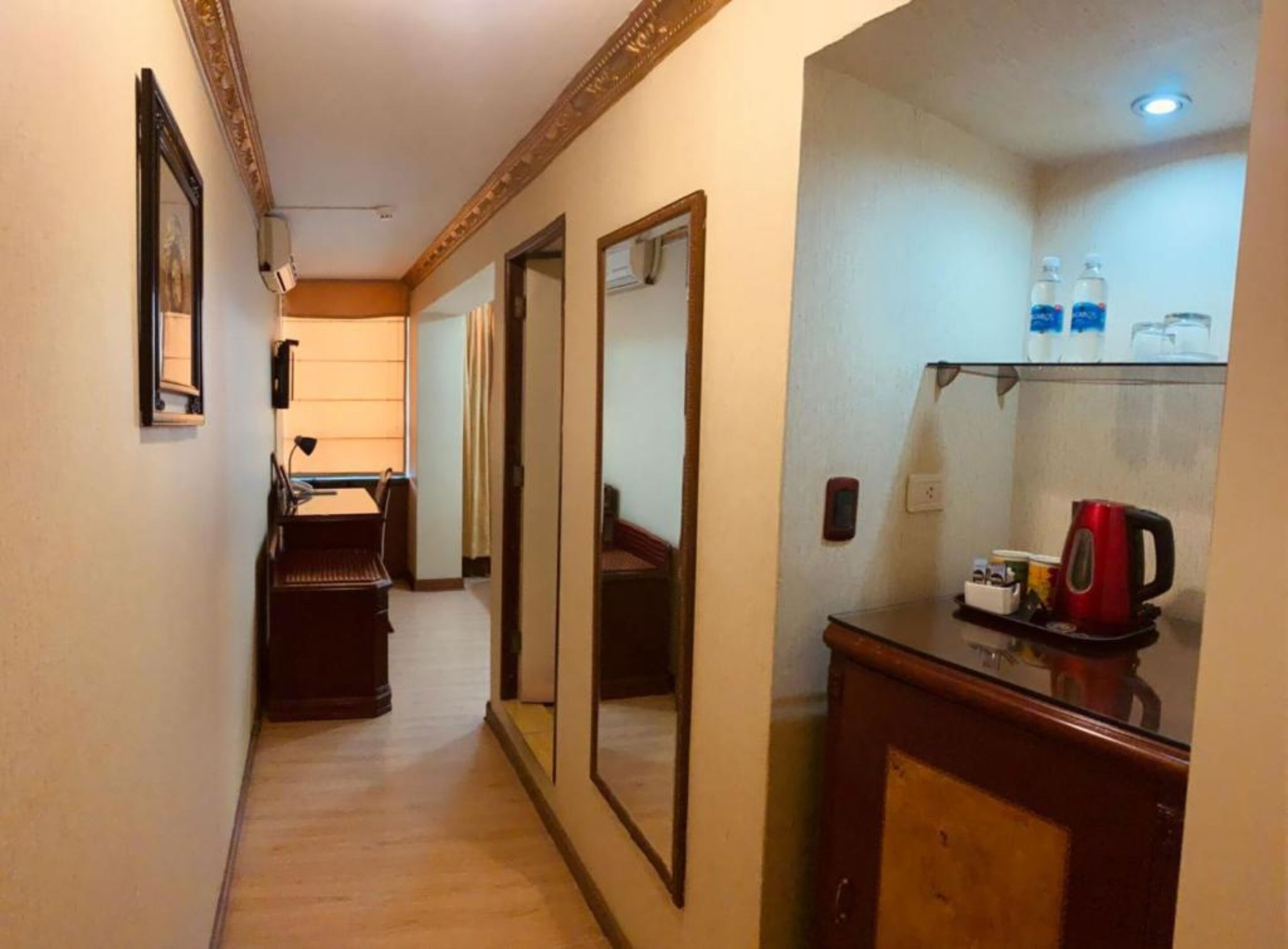 Photo - Hotel Oro Inn