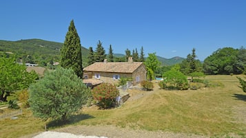 Extérieur