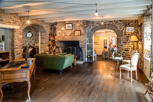 Demeures & Châteaux - Hôtel de la porte Saint-Malo - DINAN