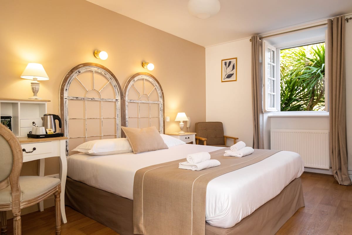 Superior Double Room | Blackout curtains, iron/ironing board (on request), free WiFi