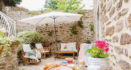 Demeures & Châteaux - Hôtel de la porte Saint-Malo - DINAN
