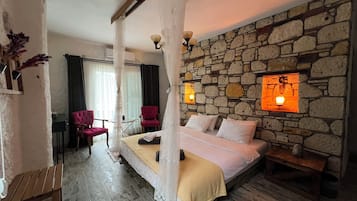 Ropa de cama de alta calidad, wifi gratis y ropa de cama