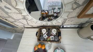 Deluxe Room, Balcony | Premium bedding, free WiFi, bed sheets