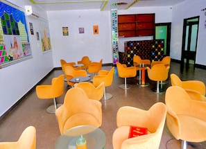 Restaurant - DOONGAR FORT Gurukripa Hilltop Resorts (Abu Road)