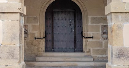 Baltasar etxabe - baskeyrentals