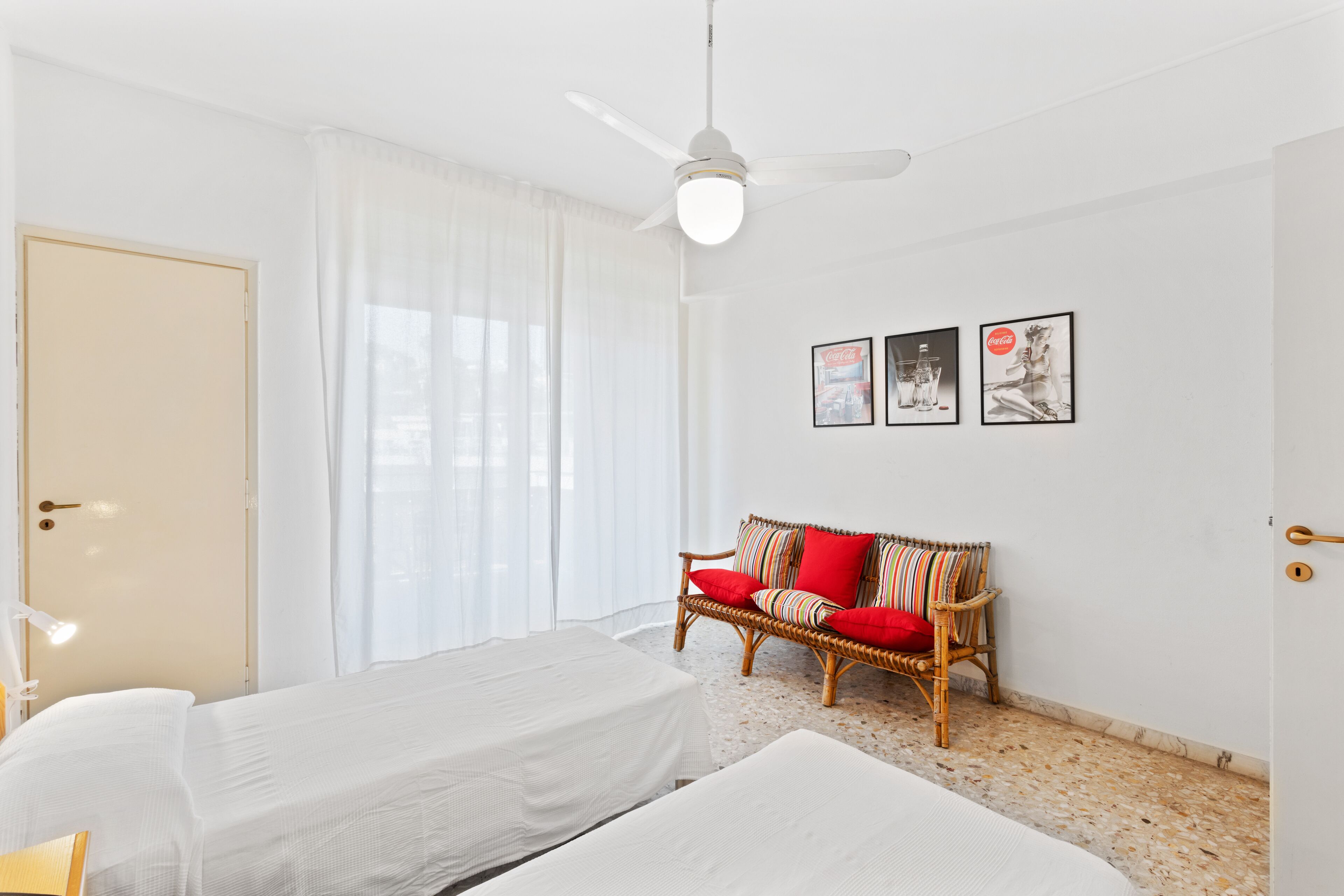 Aci Castello Seaview Apartment With Parking