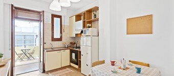 Aci Castello Seaview Apartment With Parking