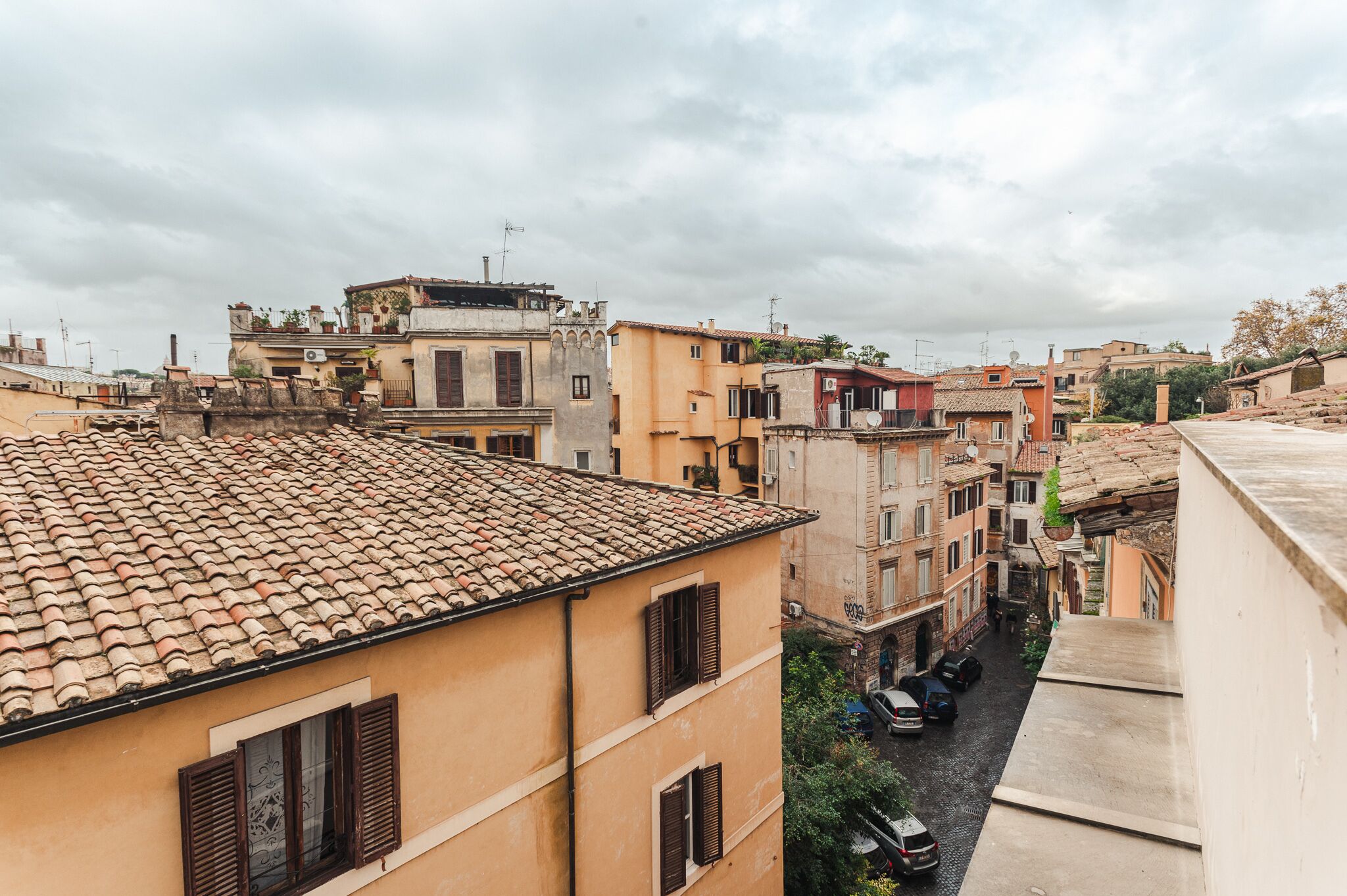 Photo - Nikis Collection Trastevere