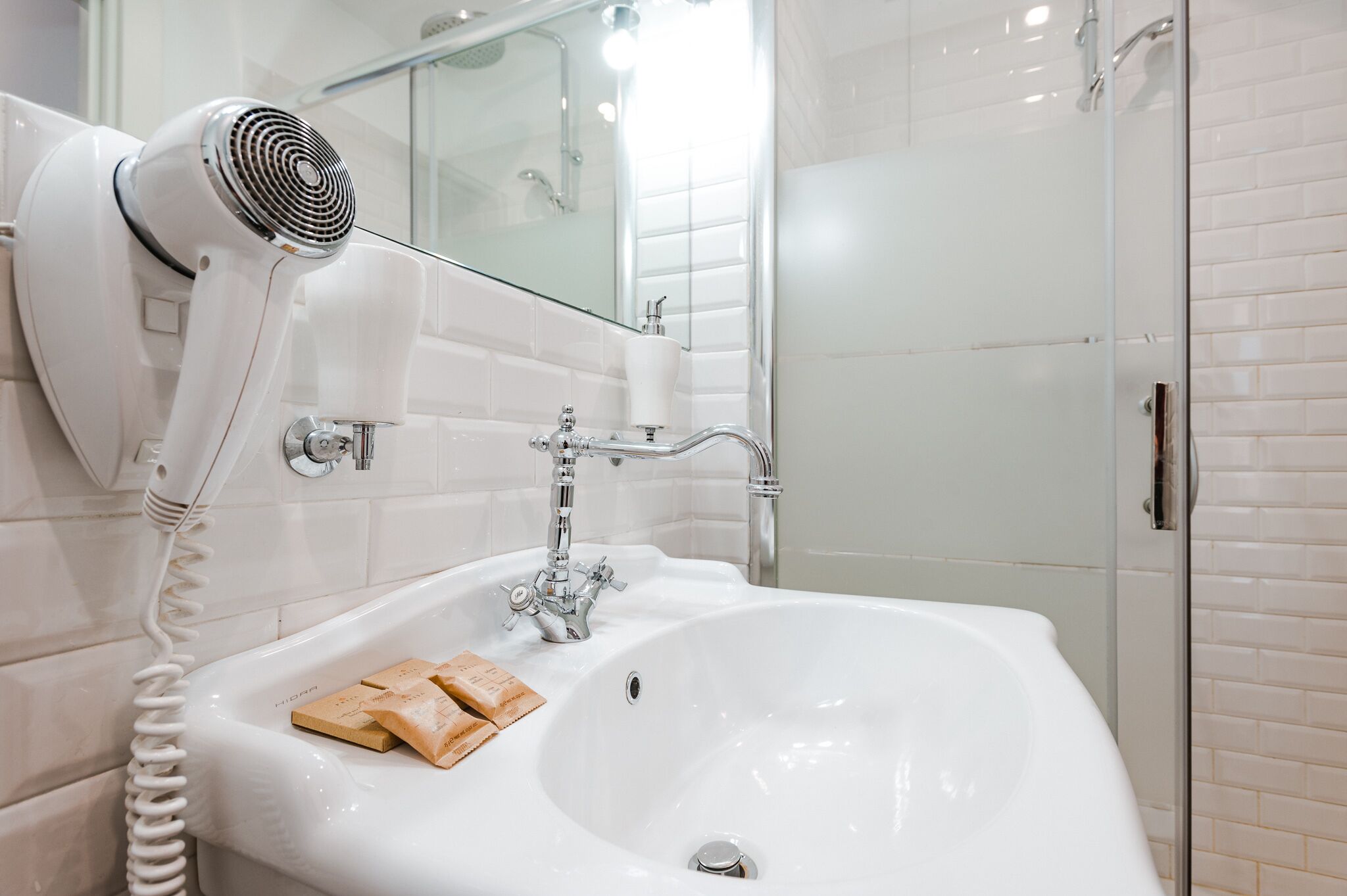 Photo - Nikis Collection Trastevere