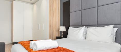 Apartamento clásico | 2 dormitorios y ropa de cama de alta calidad