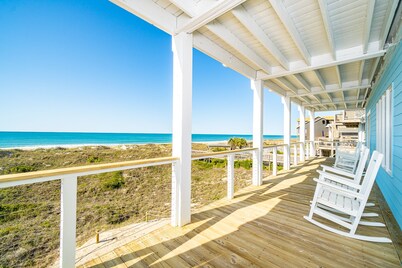 Oceanfront 7 BR, private beach access, 3 levels of beachfront decks