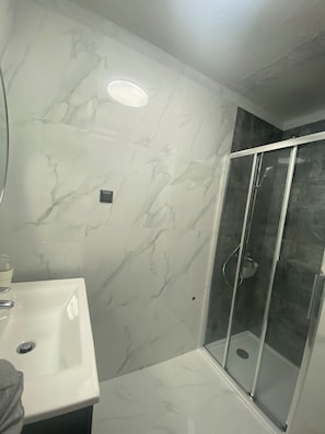 Dusche