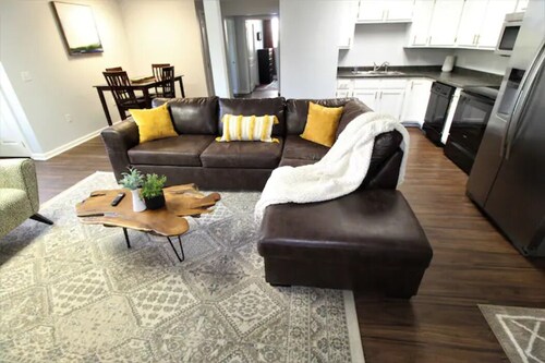 Lake Lovers Paradise