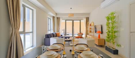 50-Zoll-LCD-Fernseher mit Satellitenempfang, Fernseher, Netflix