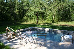 Pool - *** atypical gite swimming pool garden Le Pigeonnier *** (Belmont-Sainte-Foi)