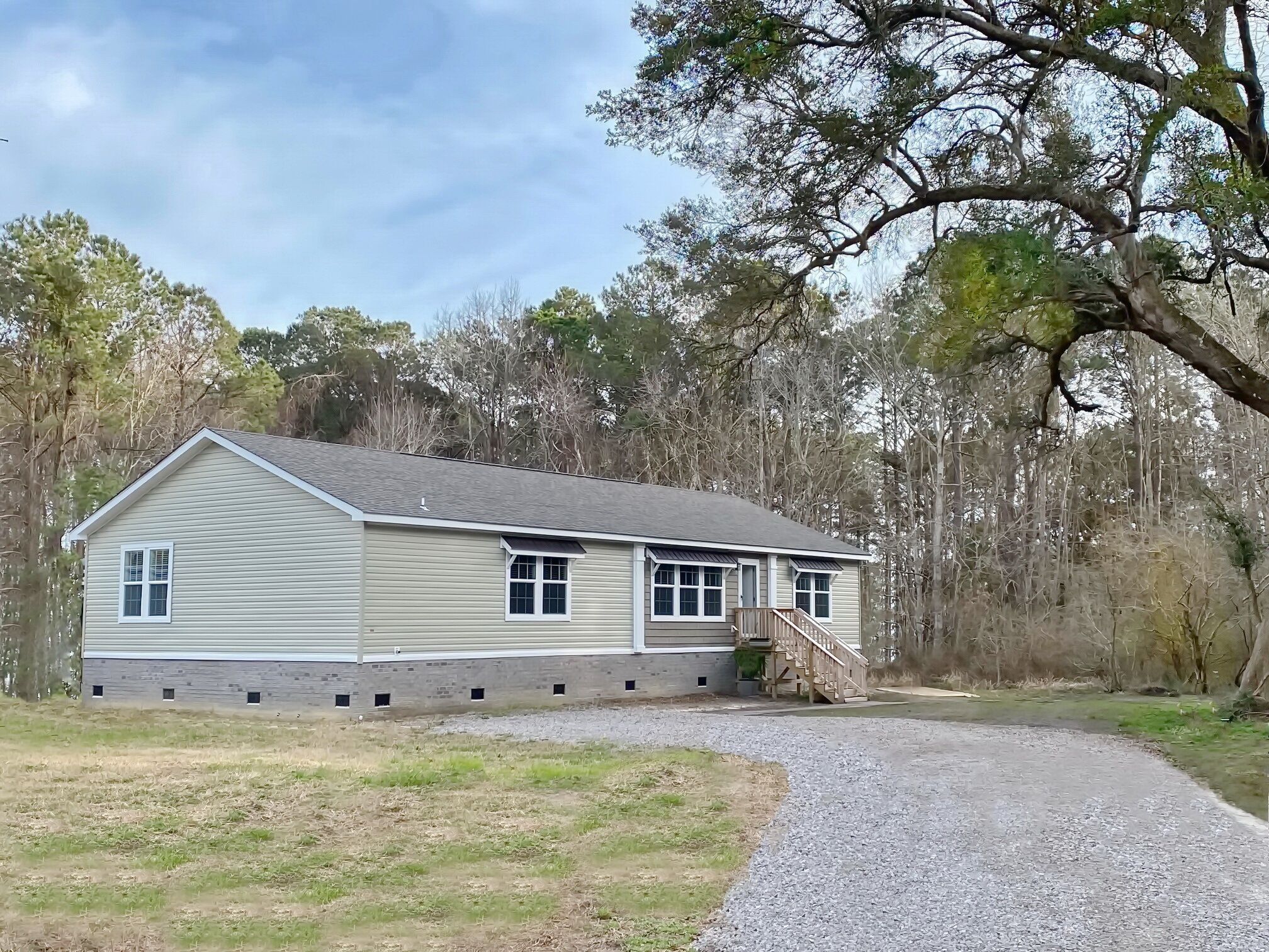 Entire Home-Quiet Peaceful-Centrally located to Charleston, Folly, Kiawah
